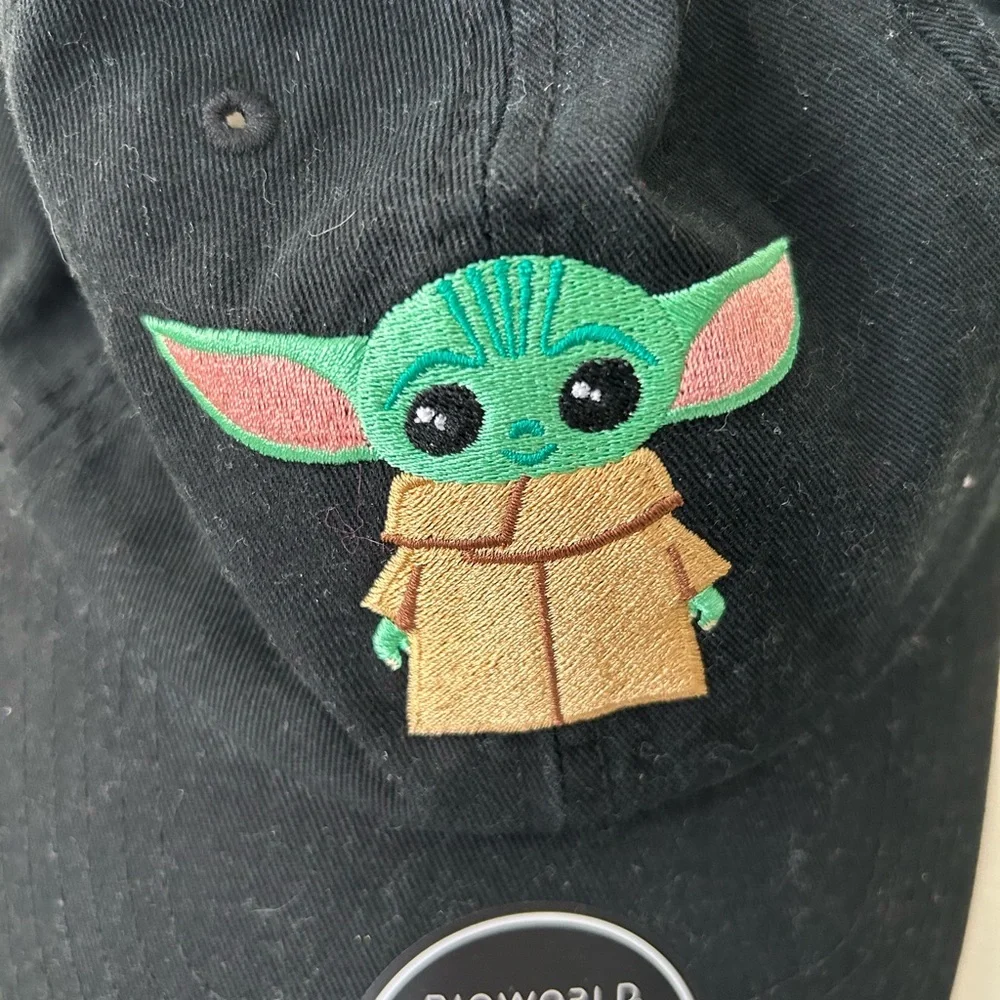 Last Chance Sale! Low Prices 💥 New! Star Wars Embroidered Baby Yoda Cap - Picture 2 of 3
